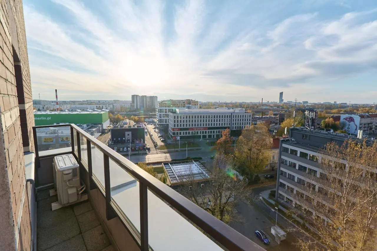 Apartment Wroclaw Krakowska With Balcony And Free Garage By Noclegi Renters